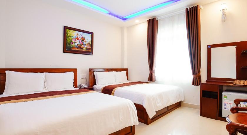 Phòng bốn người 4
