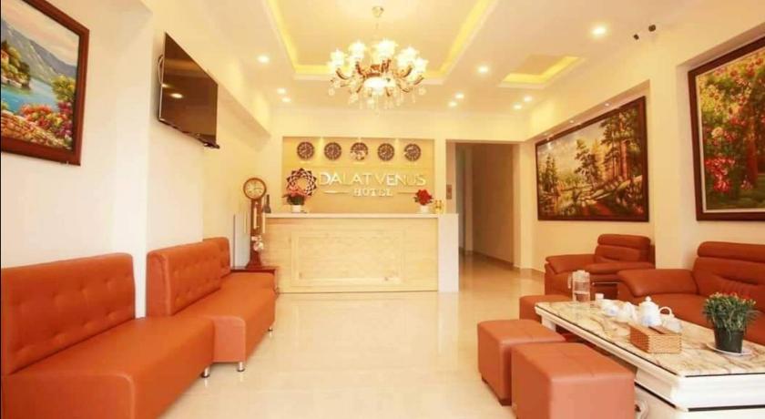 Phòng gia đình cao cấp 2