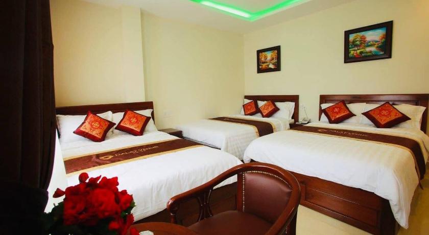 Phòng gia đình cao cấp 9
